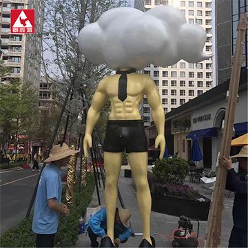 定做主题街区内外包装 深圳云街美陈景观 玻璃钢人物